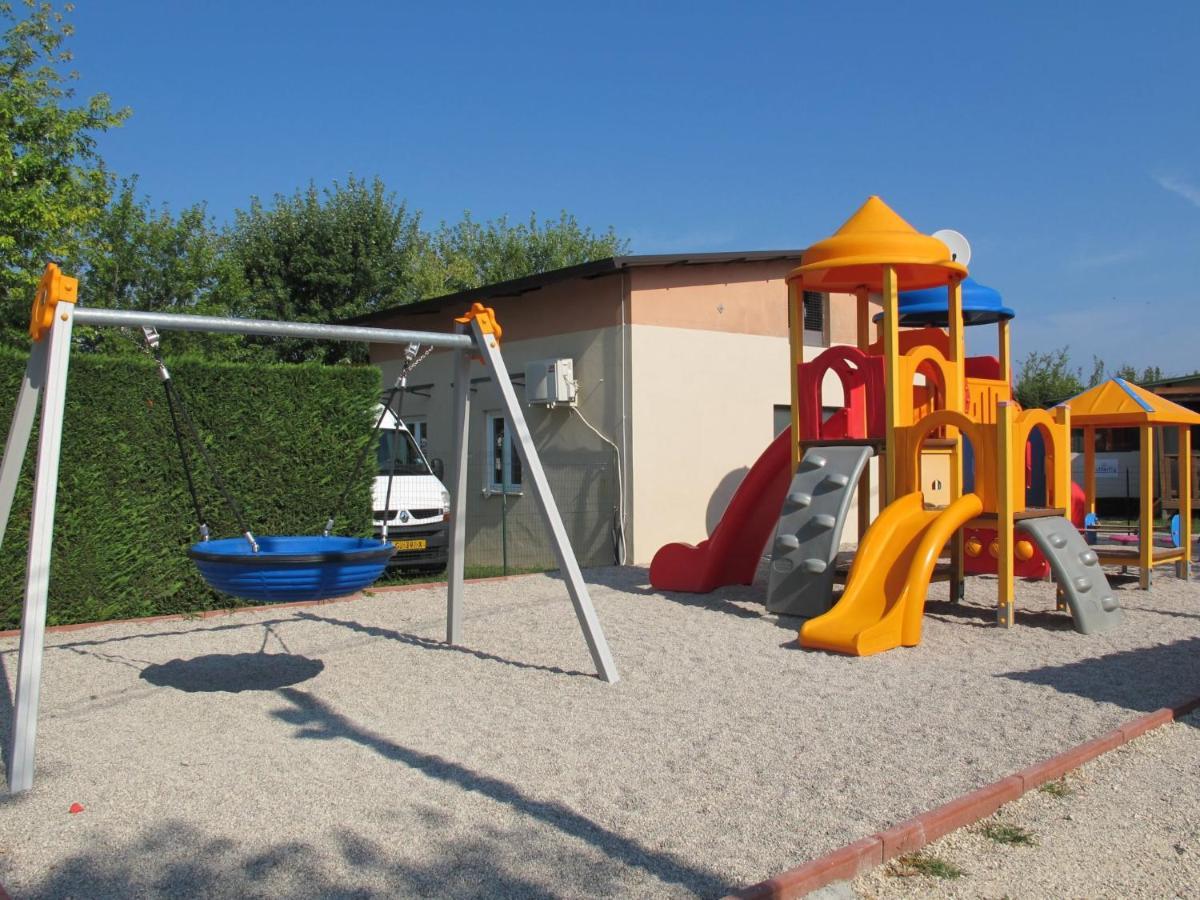 Holiday Home Camping Butterfly-2 By Interhome Peschiera del Garda Extérieur photo